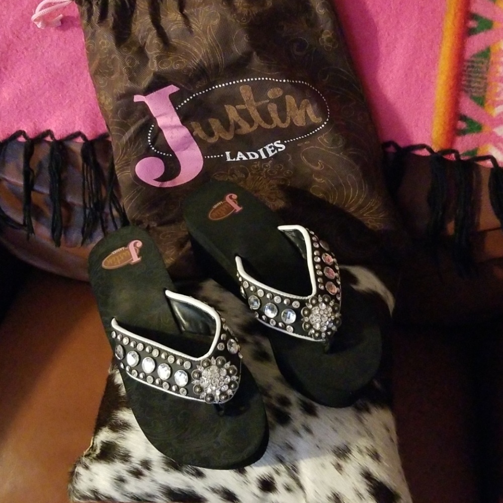 Justin flip flops, brand new bling with bag!